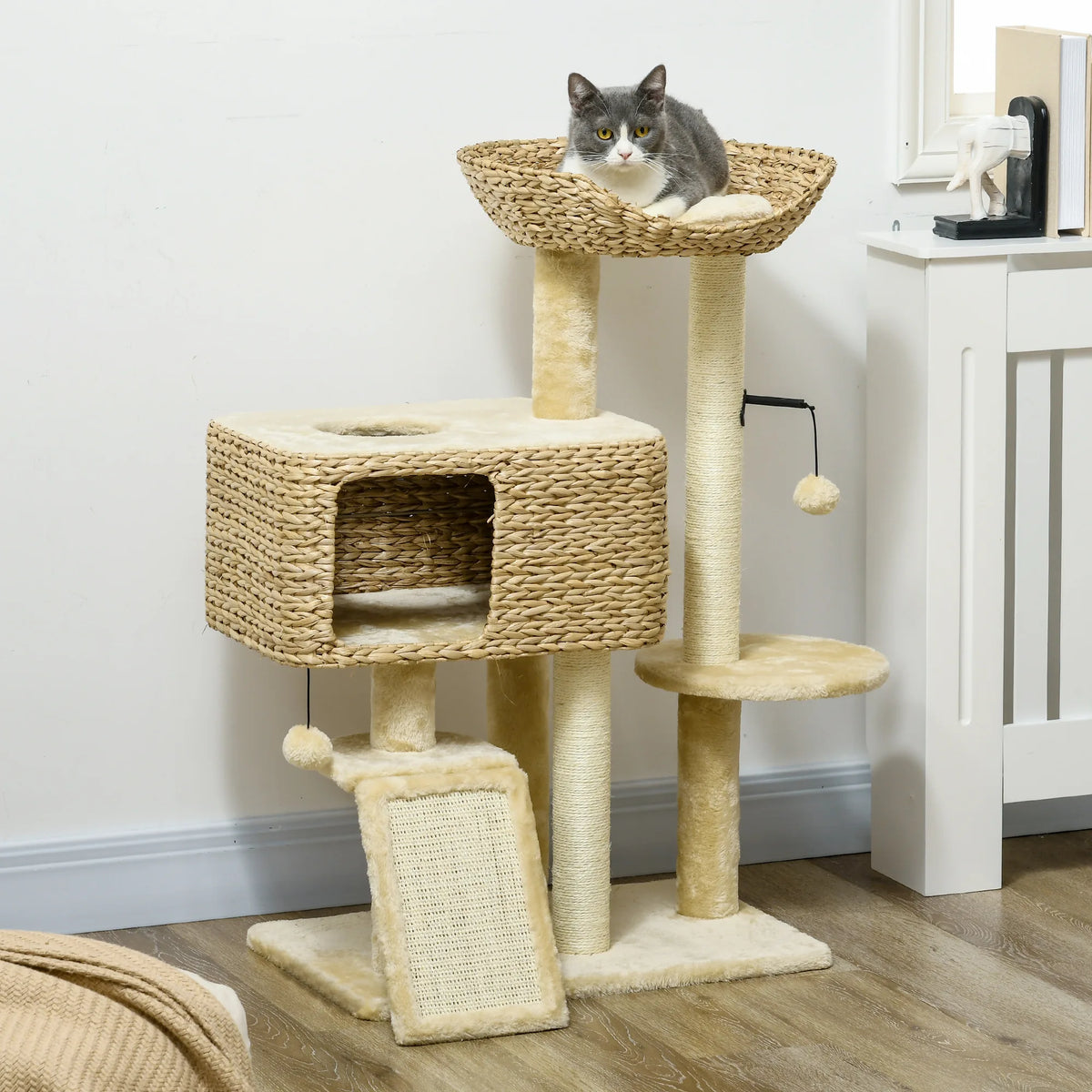 Arbre à chat bois esprit scandinave