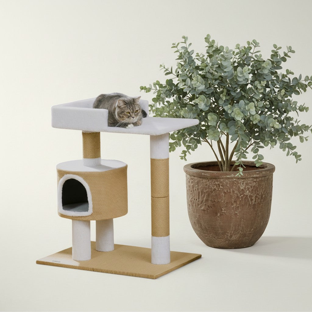Arbre à chat Bofélin beige et blanc avec niche, plateformes en fausse fourrure et poteaux en jute naturel