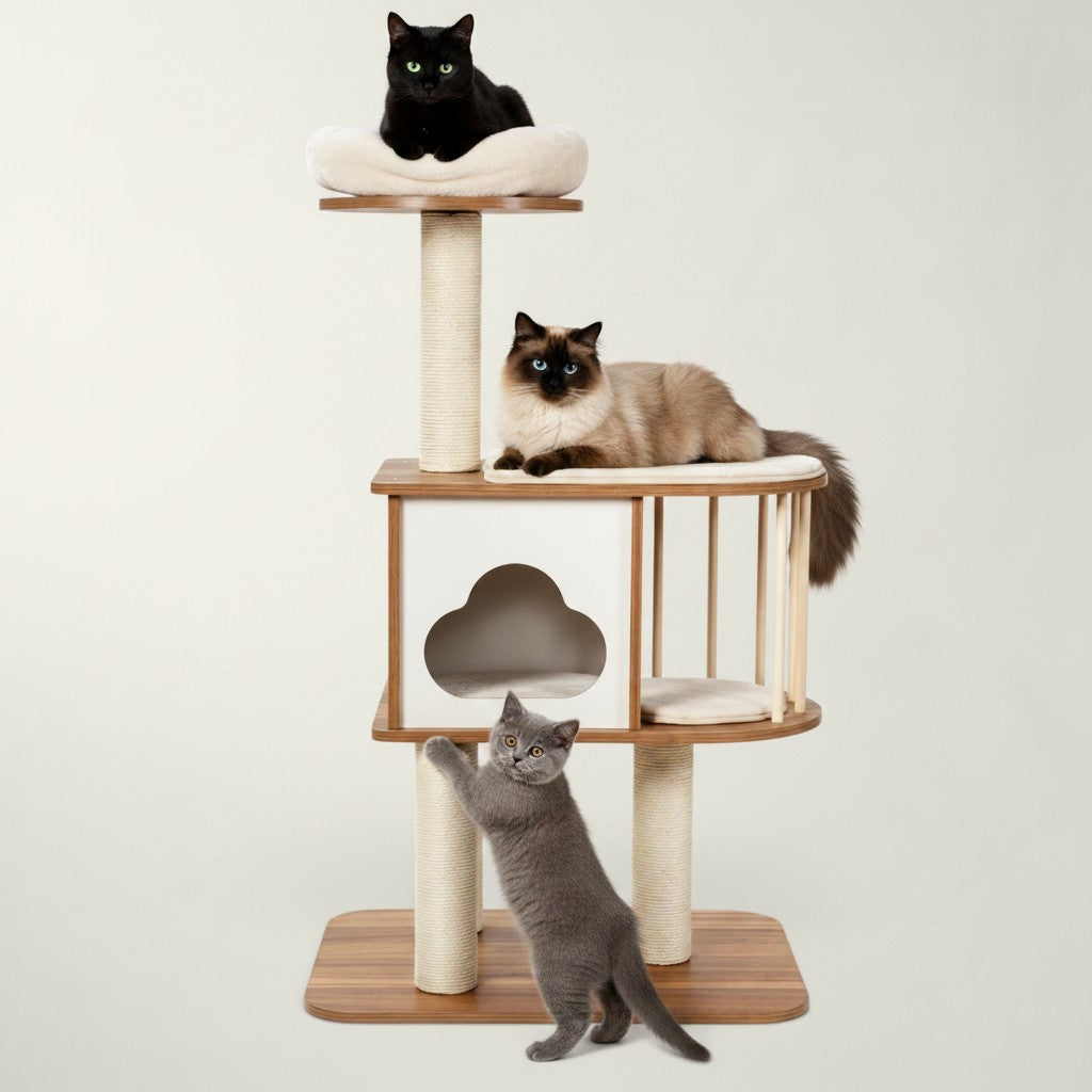 Arbre à chat design Bofélin en bois marron et crème avec niches, plateformes et griffoirs en sisal naturel