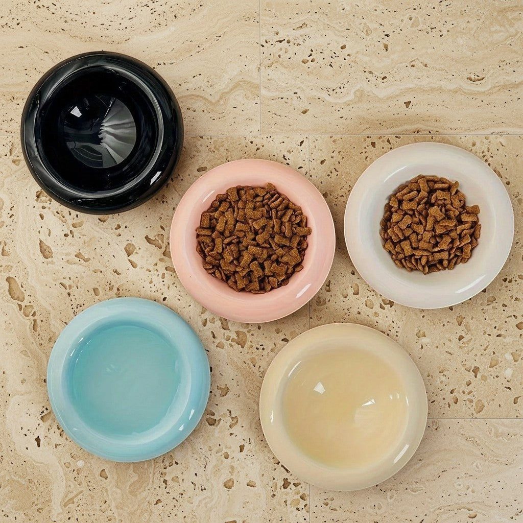 Gamelles Bofélin en céramique émaillée forme donut, disponibles en plusieurs couleurs, douces pour les moustaches.