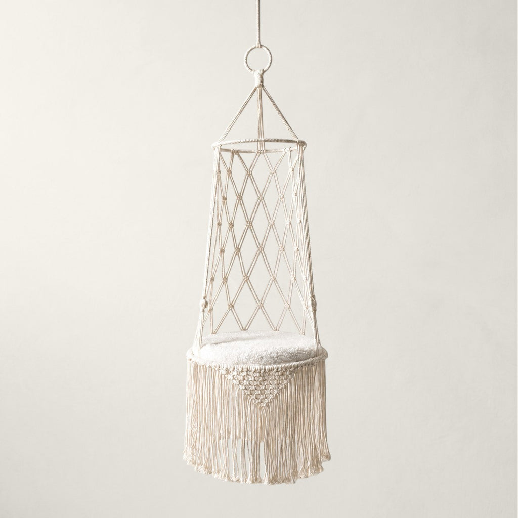 Hamac suspendu pour chat Bofélin en macramé blanc avec coussin moelleux et franges décoratives