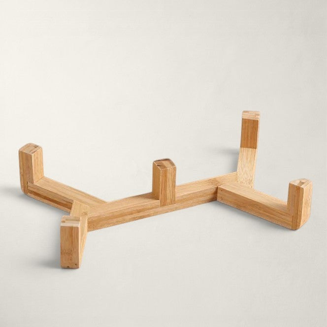 Support en bois naturel pour gamelles surélevées Bofélin, structure stable et design minimaliste pour chat
