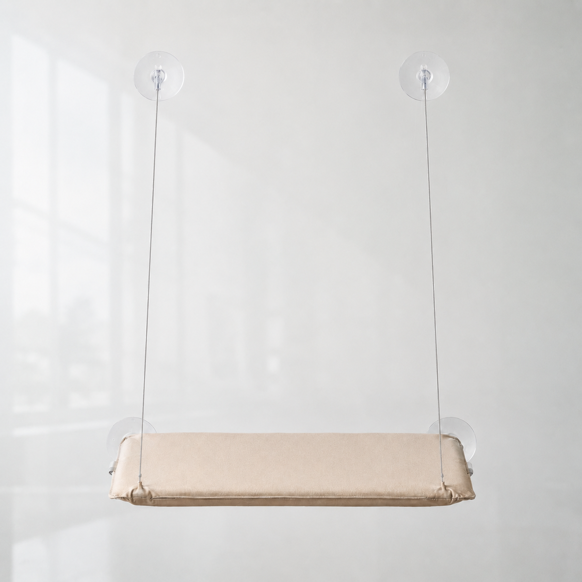 Hamac de fenêtre pour chat Capri beige suspendu par ventouses à la vitre – Bofélin